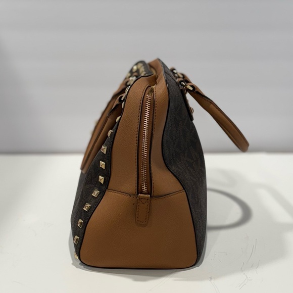 Michael Kors Brown Studded Women's Bag - Picture 5 of 10